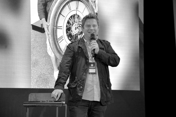 Pavel Bartos pe scena