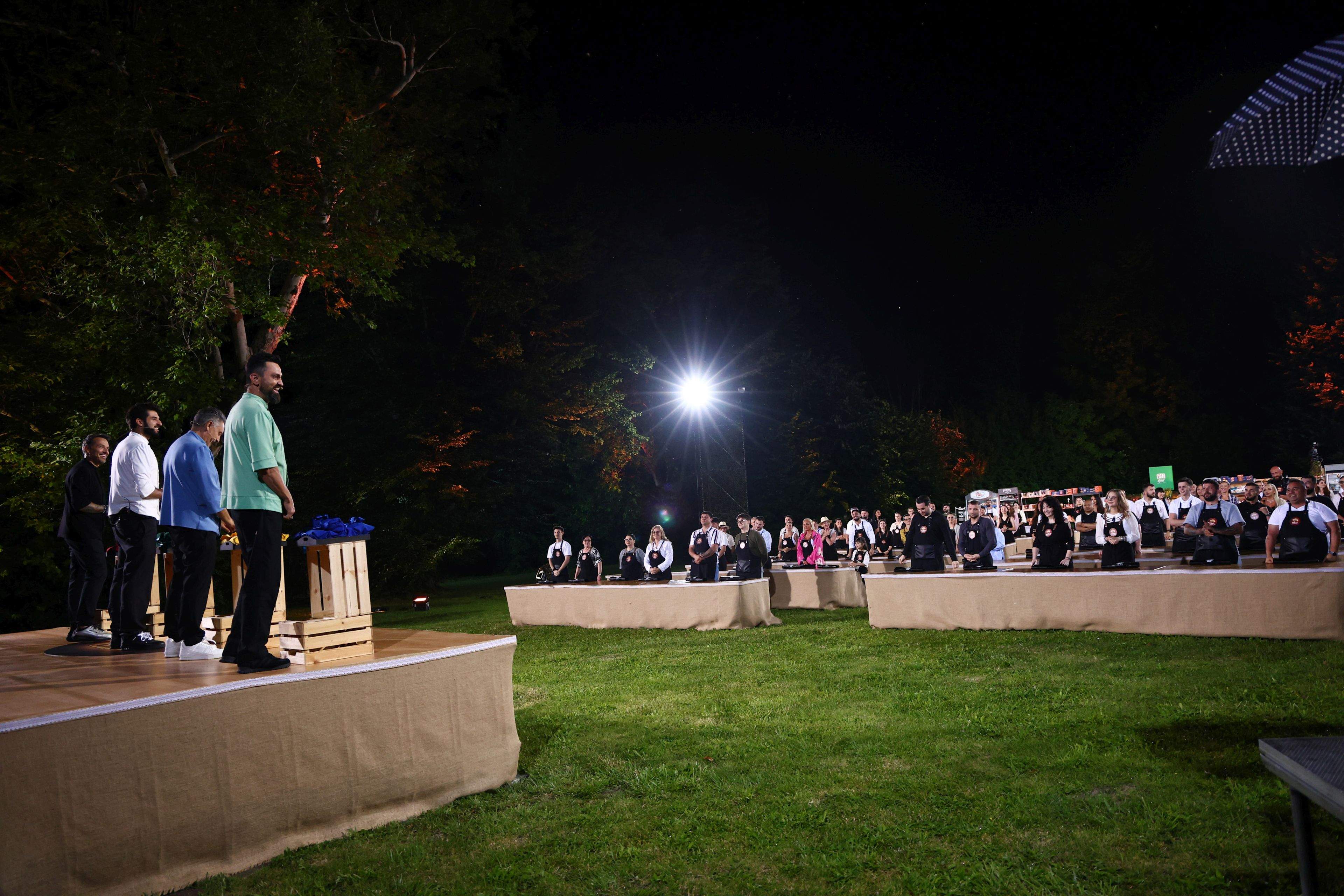 Chefi la cuțite, lider de audiență. Emoții uriașe în bootcamp-ul de ieri seară: Chefii și-au format echipele cu care intră în primul battle duminica aceasta