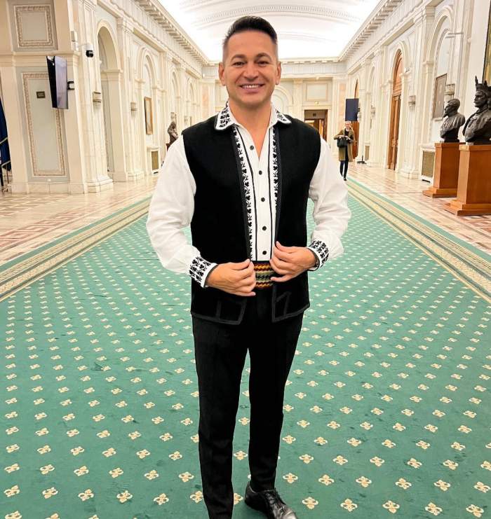 Florin Grigore, îmbrăcat în costum popular