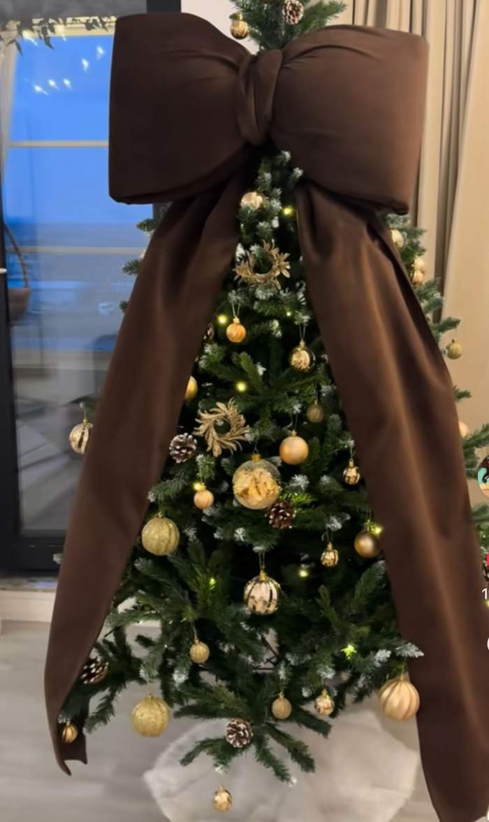 Așa și-a împodobit Ramona Olaru bradul