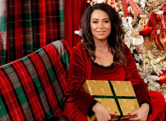 Oana Roman, ședință foto de Crăciun