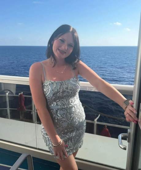 Latura întunecată a croazierelor despre care nimeni nu vorbește. Oamenii sunt uciși în cabine, iar alții mor din cauza consumului de substanțe interzise