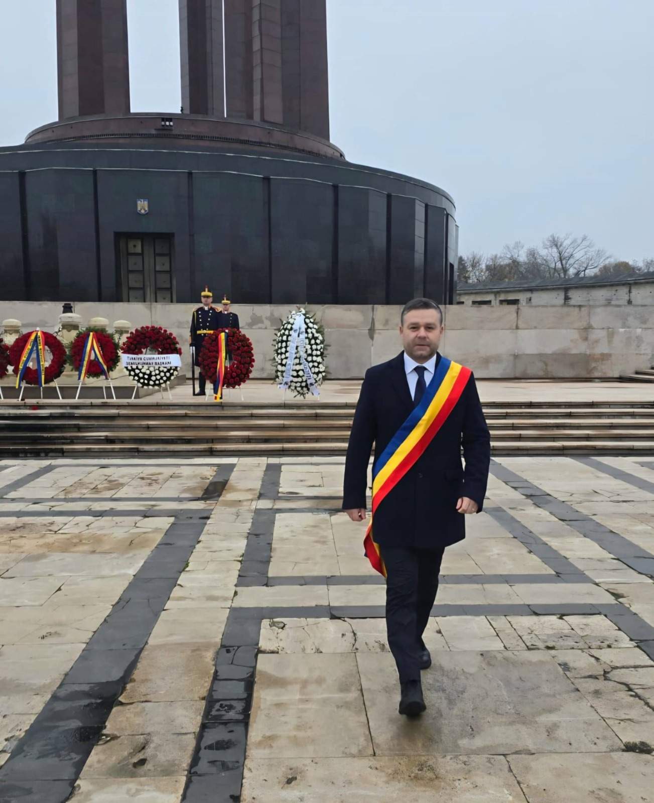 Ciprian Ciucu defilează