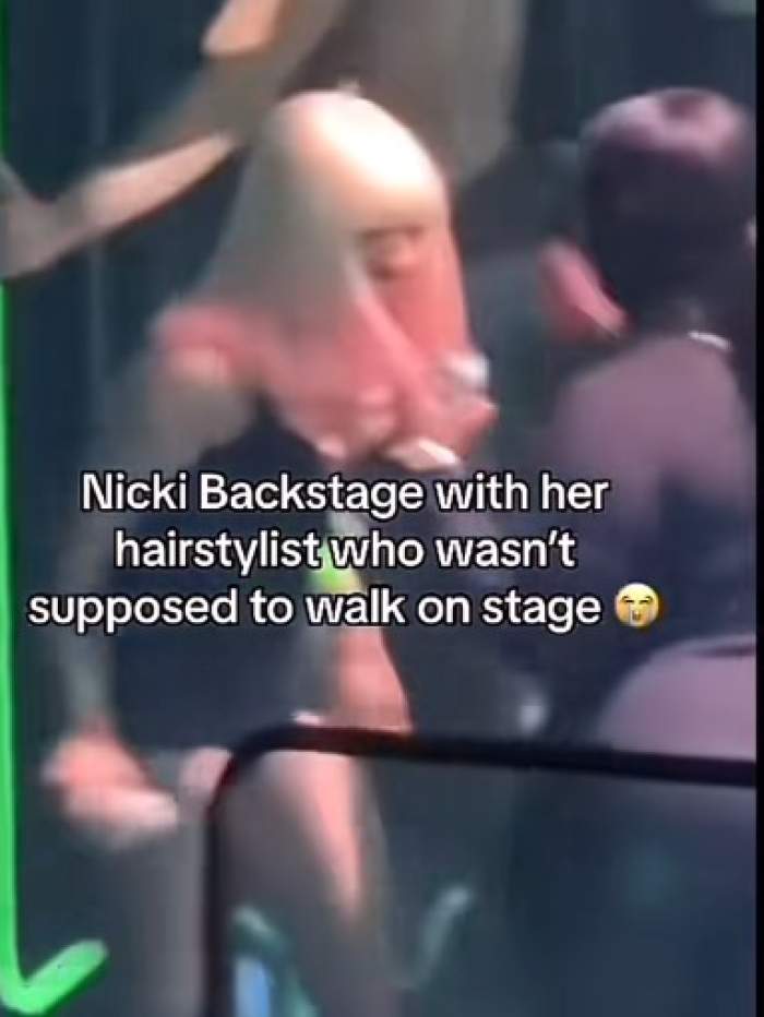 Nicki Minaj, nervoasă, la concert