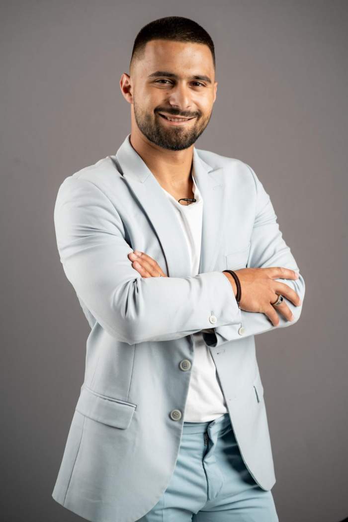 Alex, de la Mireasaa