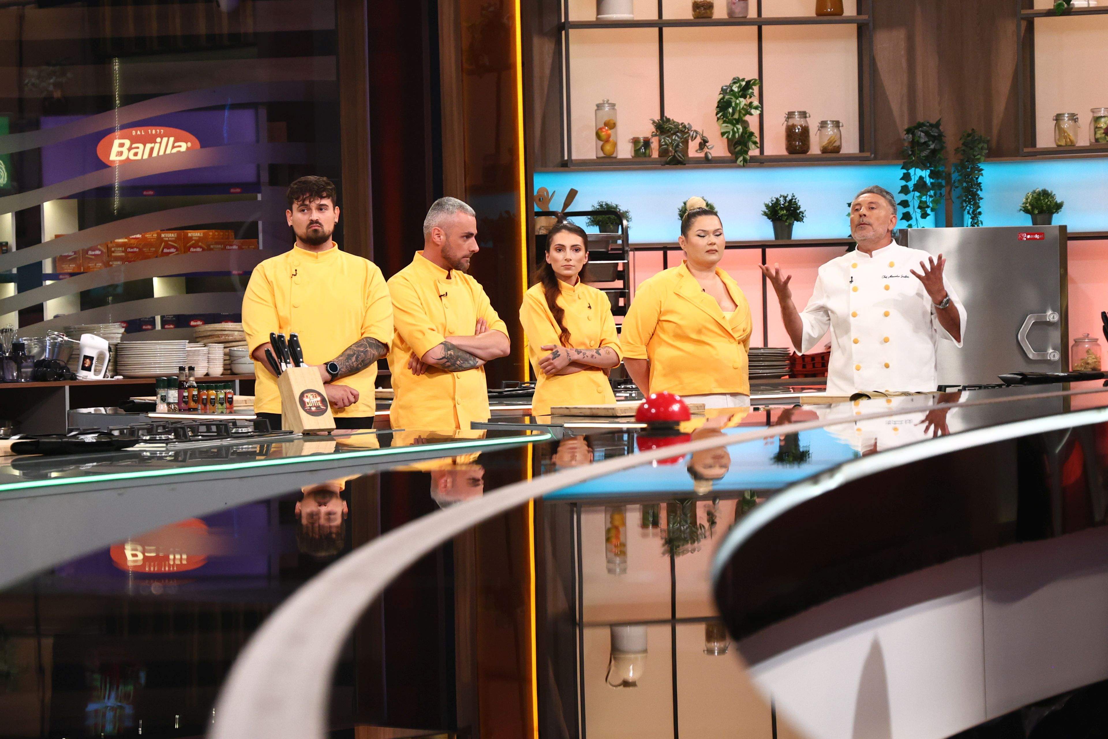 Chefi la cuțite, lider detașat de audiență. Tensiune maximă în această seară: cea mai grea probă din istoria competiției și două amulete puternice aruncate în luptă