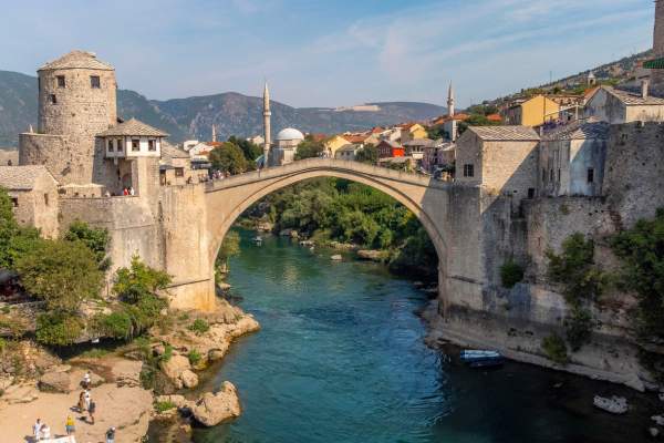 Țara din Europa descrisă ca fiind „spectaculoasă”, dar care nu are aproape niciun turist. Aici prețurile sunt mici, iar peisajele de vis