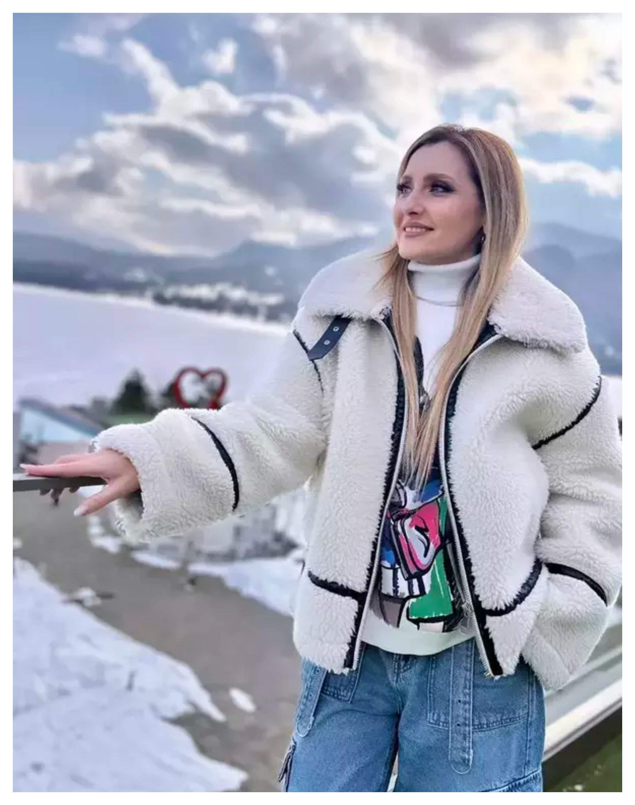 Alina Sorescu și-a luat fetițele și a plecat în vacanță, după ce divorțul s-a încheiat oficial. Ce destinație au ales pentru relaxare / FOTO