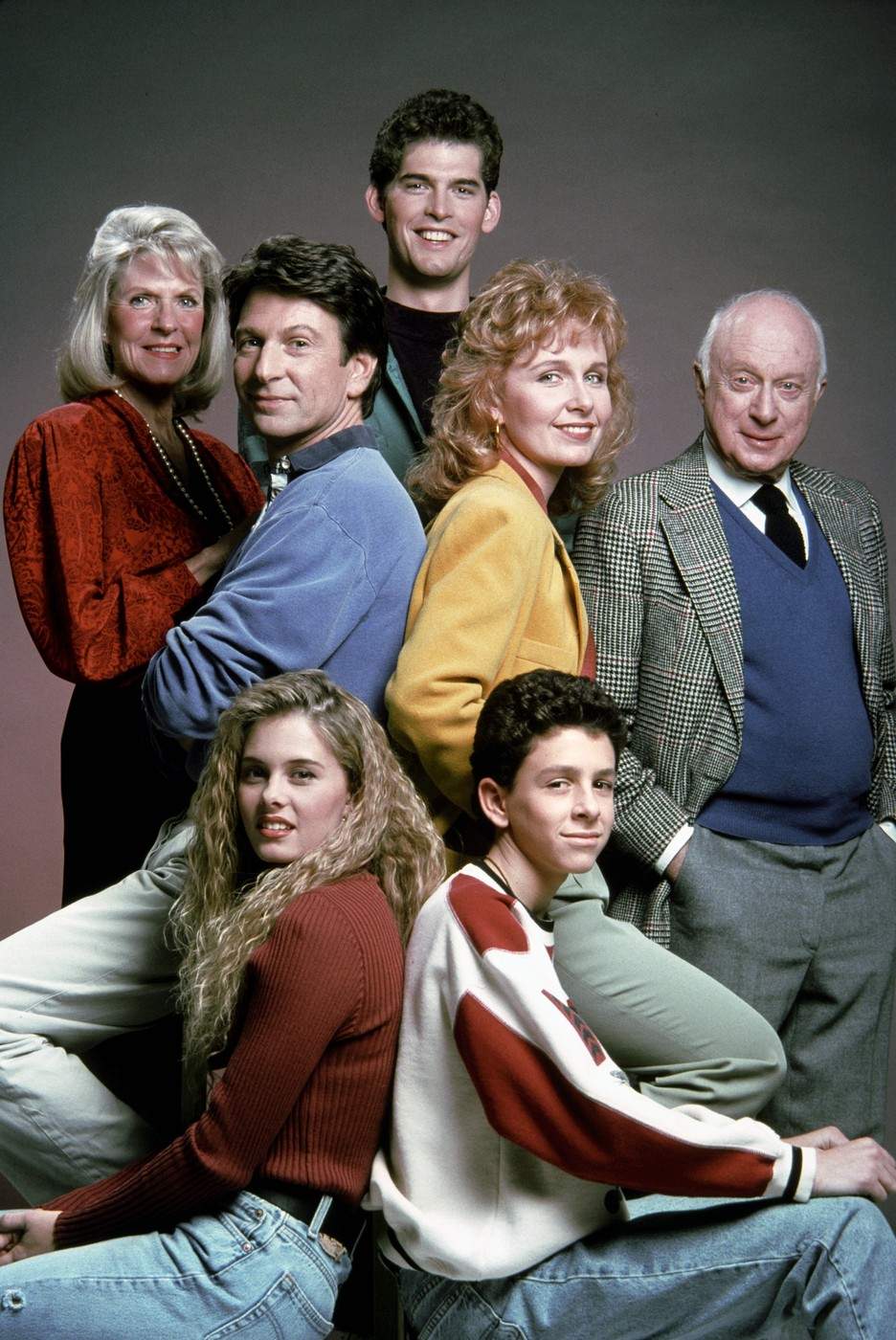 „Home Fires” Alice Hirson, Michael Brandon, Nicole Eggert, Tyagi Schwartz, Kate Burton, Jarrad Paul, Norman Lloyd 1992