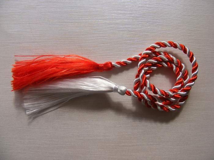 snur martisor