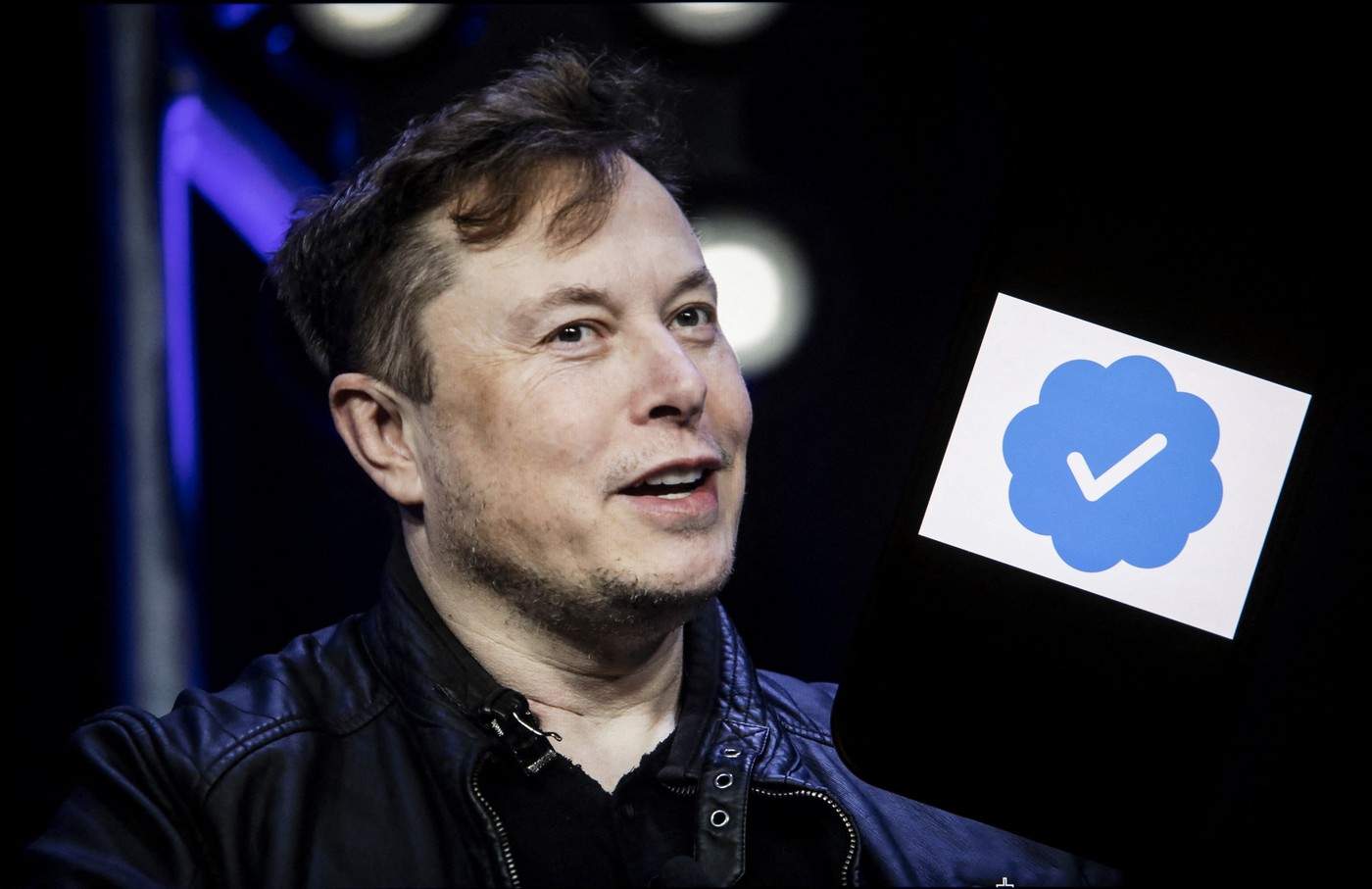 X, rețeaua de socializare condusă de Elon Musk, probleme tehnice la nivel internațional. Utilizatorii s-au mutat pe alte platforme