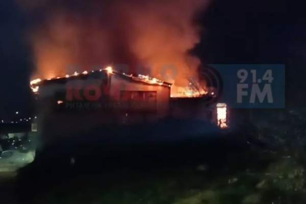 Incendiu puternic într-un club de noapte. Localul a fost mistuit de flăcări. Cel puțin 50 de persoane au murit și alte zeci au fost rănite / VIDEO