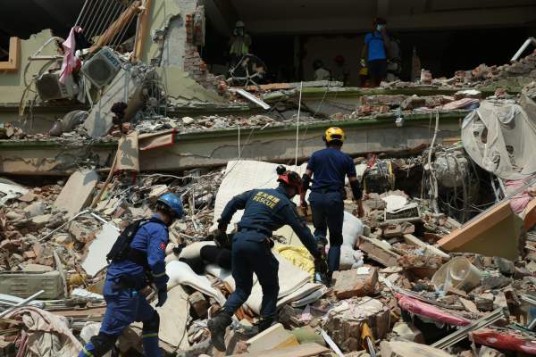 Alte două cutremure mari au avut loc în Myanmar, după seismul de 7,7. Peste 1700 de persoane și-au pierdut viața