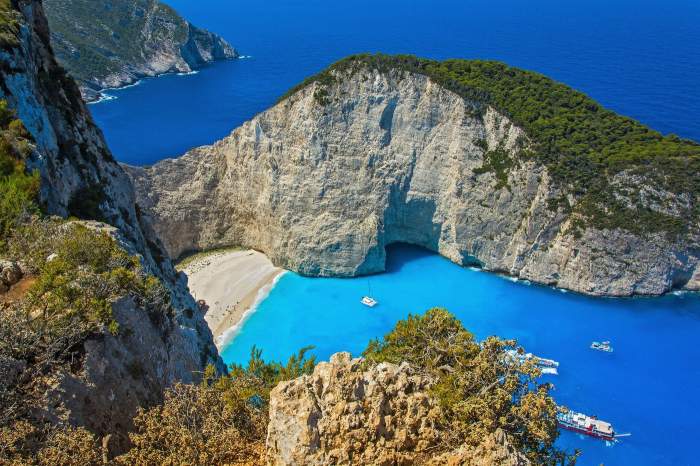 Navajo Cove (epave) pe insula Zakynthos. Marea Ionică. Grecia