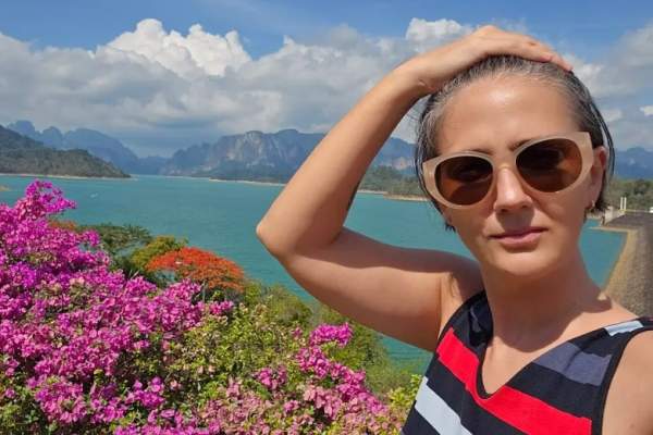 Povestea de succes a femeii care s-a mutat in Thailanda pentru a scăpa de burnout. A dat lovitura cu o afacere incredibilă