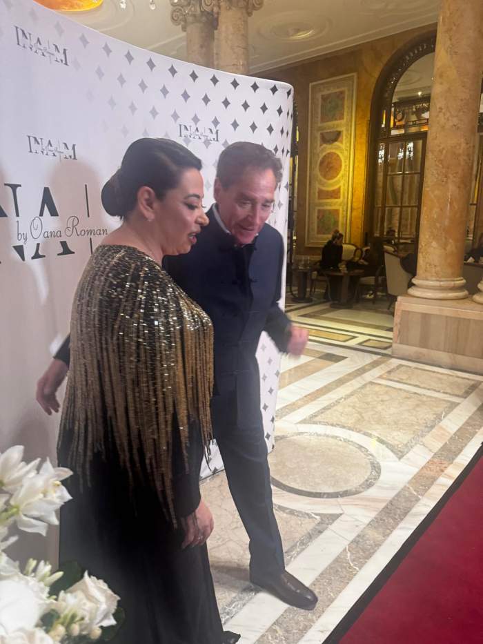 Surpriză pentru Oana Roman, de ziua ei! Tatăl ei, Petre Roman, și fiica ei, Izabela, i-au fost alături / VIDEO