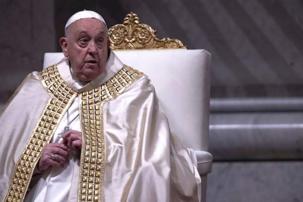 Ce a apărut pe cerul din Roma în ziua în care Papa Francisc a fost înmormântat. Semnul divin deasupra capelei