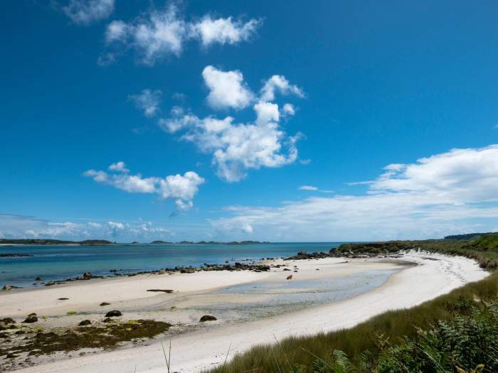 Plajă cu nisip alb, Tresco, Isles of Scilly, Cornwall, Anglia, Marea Britanie.