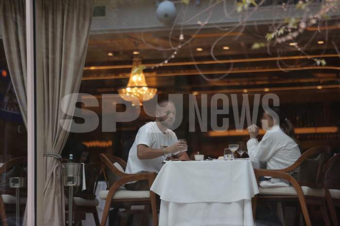George Puşcaş şi-a scos simpatia în oraş! Cine este domnişoara tandră care îl însoţeşte? Imaginile surprinse de paparazzi | PAPARAZZI