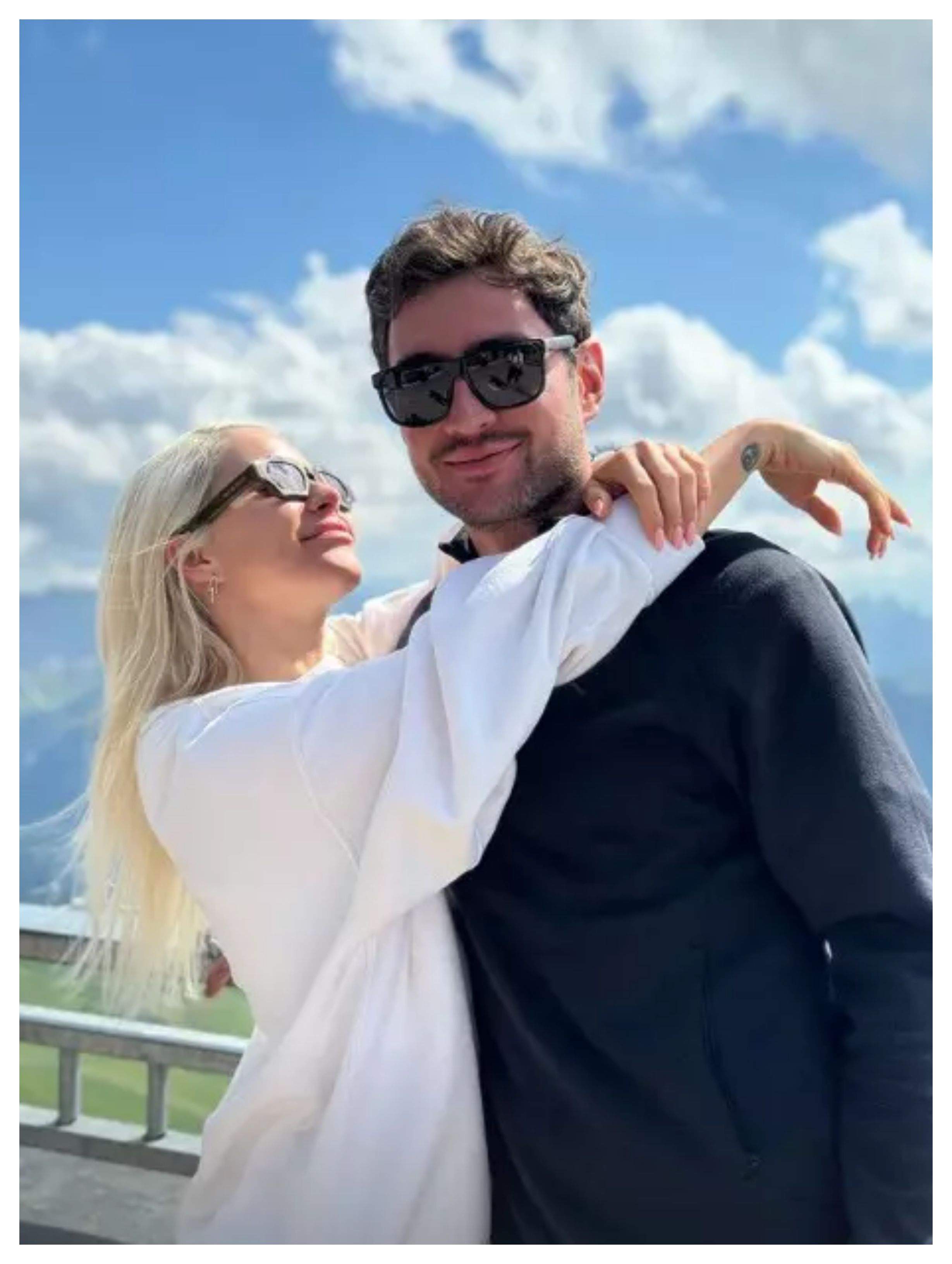 Carmen Grebenișan și iubitul se mută din 1 iunie! Cum arată apartamentul luxos pe care l-au ales cei doi / FOTO
