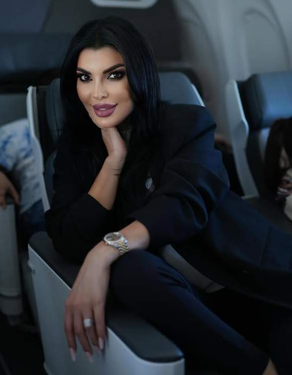 andreea tonciu in avion