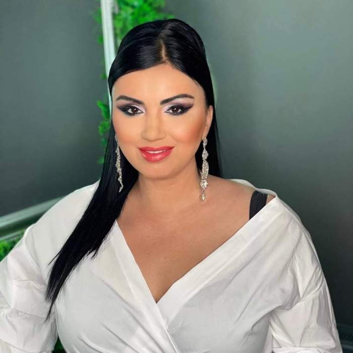 adriana bahmuteanu