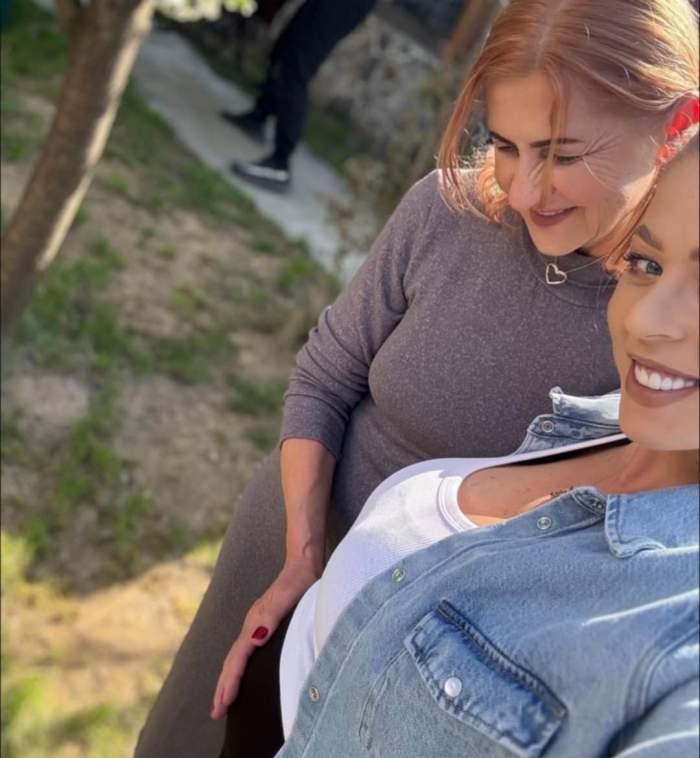 Roxana Nemeș și părinții ei