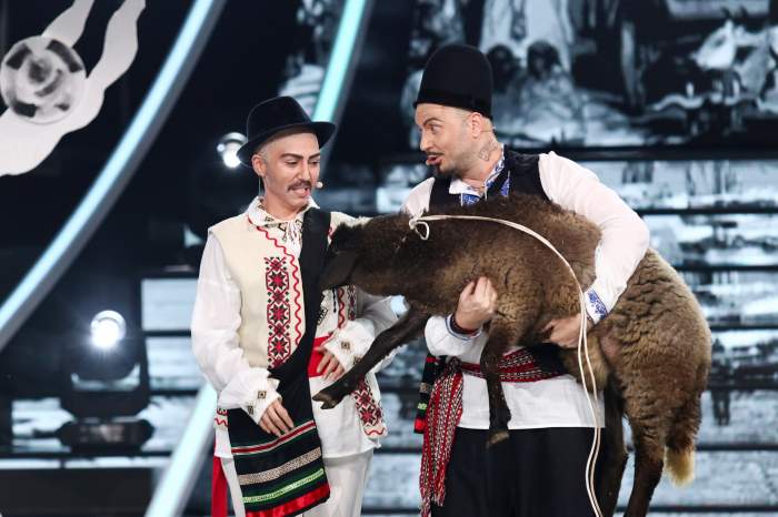 Cele patru echipe necalificate în Marea Finală au pregătit momente speciale pentru sâmbăta aceasta, la Te cunosc de undeva!