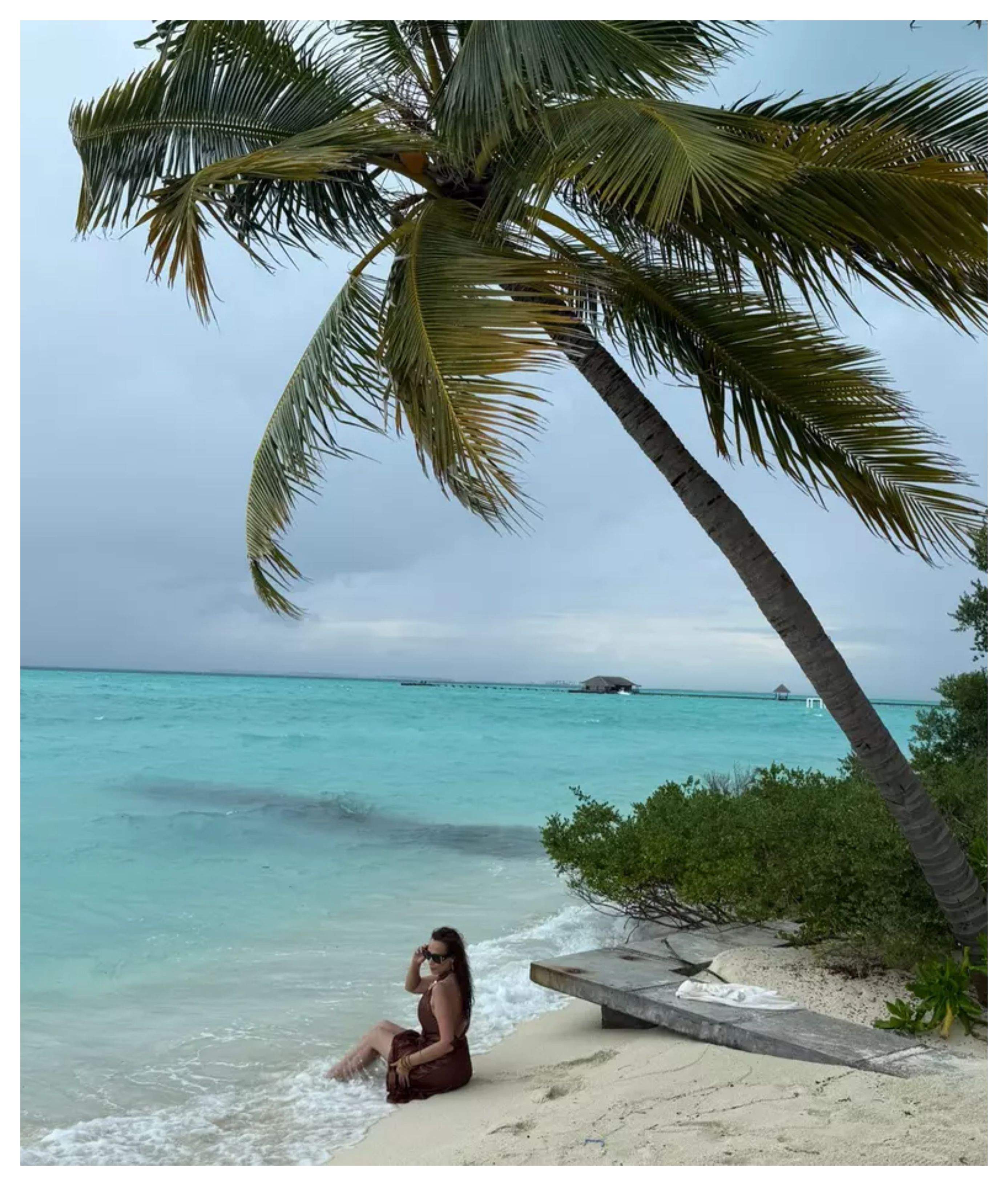 Iulia Vântur a mers singură la o nuntă în Maldive. Salman Khan nu a însoțit-o pe vedetă. Cum arată destinația luxoasă / FOTO