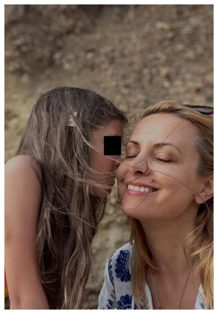 Fiica Simonei Gherghe împlinește 8 ani. Mesajul emoționant publicat de prezentatoare pentru micuța sa, Ana: „Toată viața am visat...”
