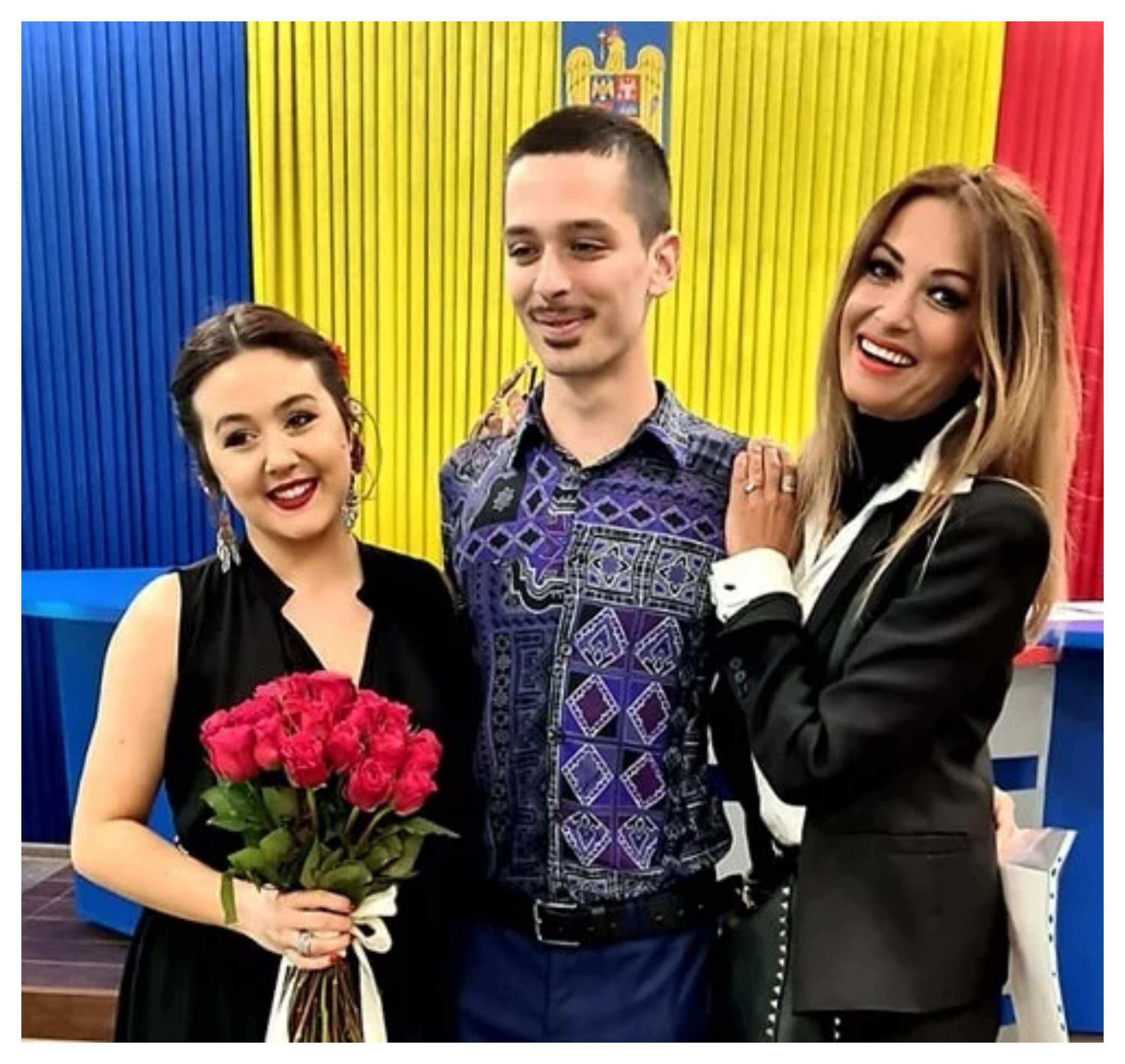 Zi importantă în familia Ancăi Țurcașiu. Vedeta îi sărbătorește ziua de naștere a fiului ei, Radu: „Tot ce am mai prețios pe lume”