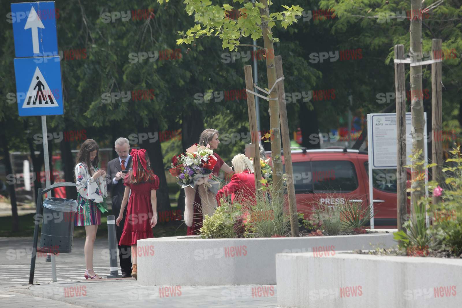Ce au făcut Mihai Albu și proaspăta soție imediat după ce au plecat de la Starea Civilă. Imagini surprinse de paparazzii Spynews.ro