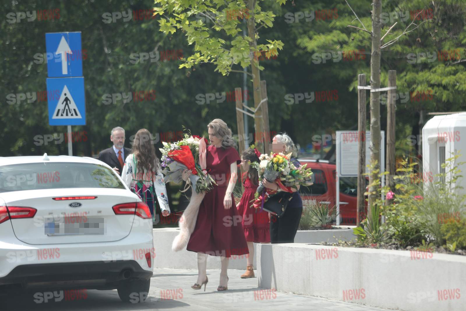 Ce au făcut Mihai Albu și proaspăta soție imediat după ce au plecat de la Starea Civilă. Imagini surprinse de paparazzii Spynews.ro