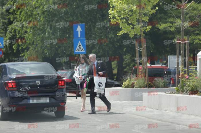 Ce au făcut Mihai Albu și proaspăta soție imediat după ce au plecat de la Starea Civilă. Imagini surprinse de paparazzii Spynews.ro