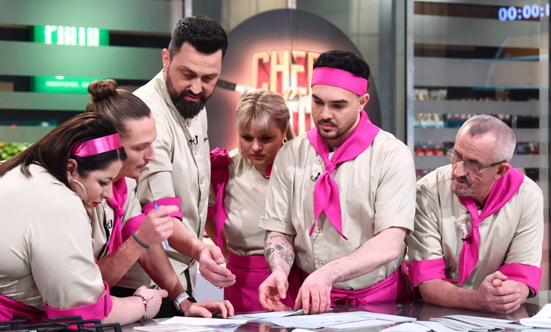 Diseară, de la 20:30: ediția de foc Chefi la cuțite în care sunt nominalizați semifinaliștii. Ultimul battle al sezonului 15 decide care echipă intră integral în Semifinală