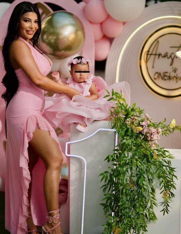 Lux, opulență și ținute spectaculoase la creștinarea fiicei lui Tzancă Uraganu și a lui Marymar. Pregătiri în toi pentru botez! Declarații exclusive!