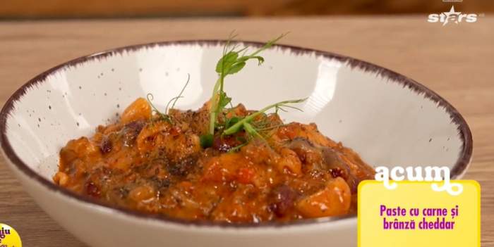 paste cu carne si branza
