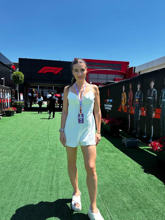 Marele Premiu de Formula 1 al Spaniei se vede duminică, de la 16.00, la Antena 1 şi pe AntenaPLAY. Ana Bodea şi Valentin Butnaru trăiesc live experiența Formula 1