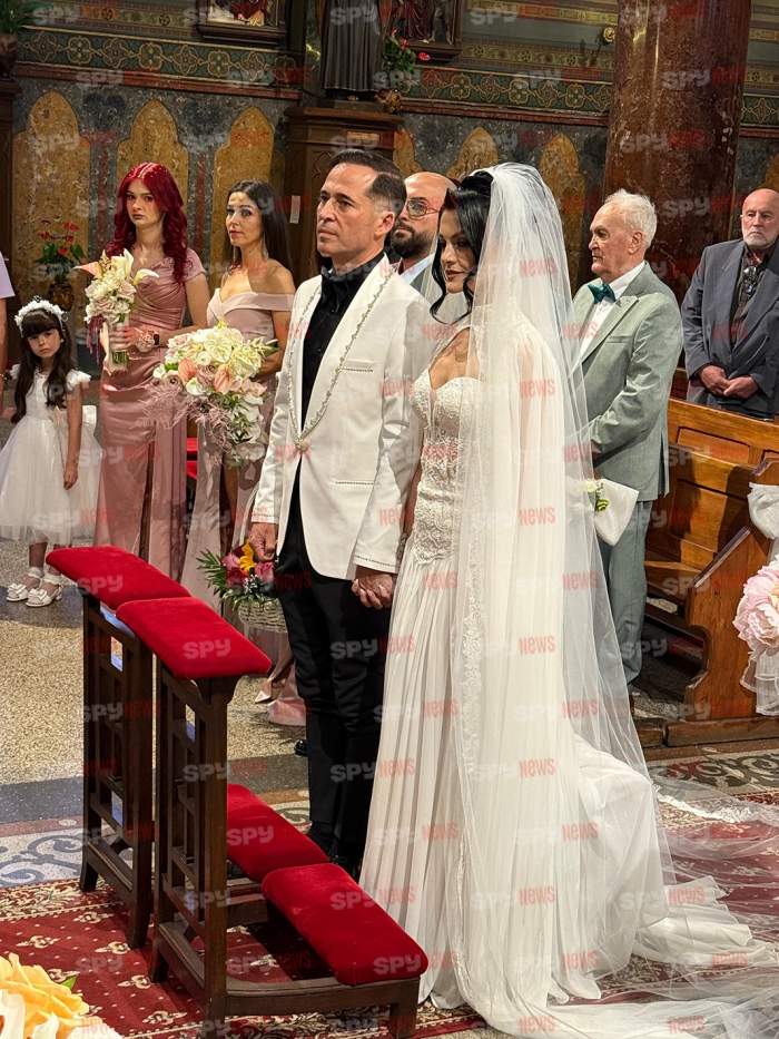 Cum arată iubita lui Dinu Maxer în rochie de mireasă! Magdalena Chihaia va schimba mai multe ținute pe parcursul zilei / FOTO