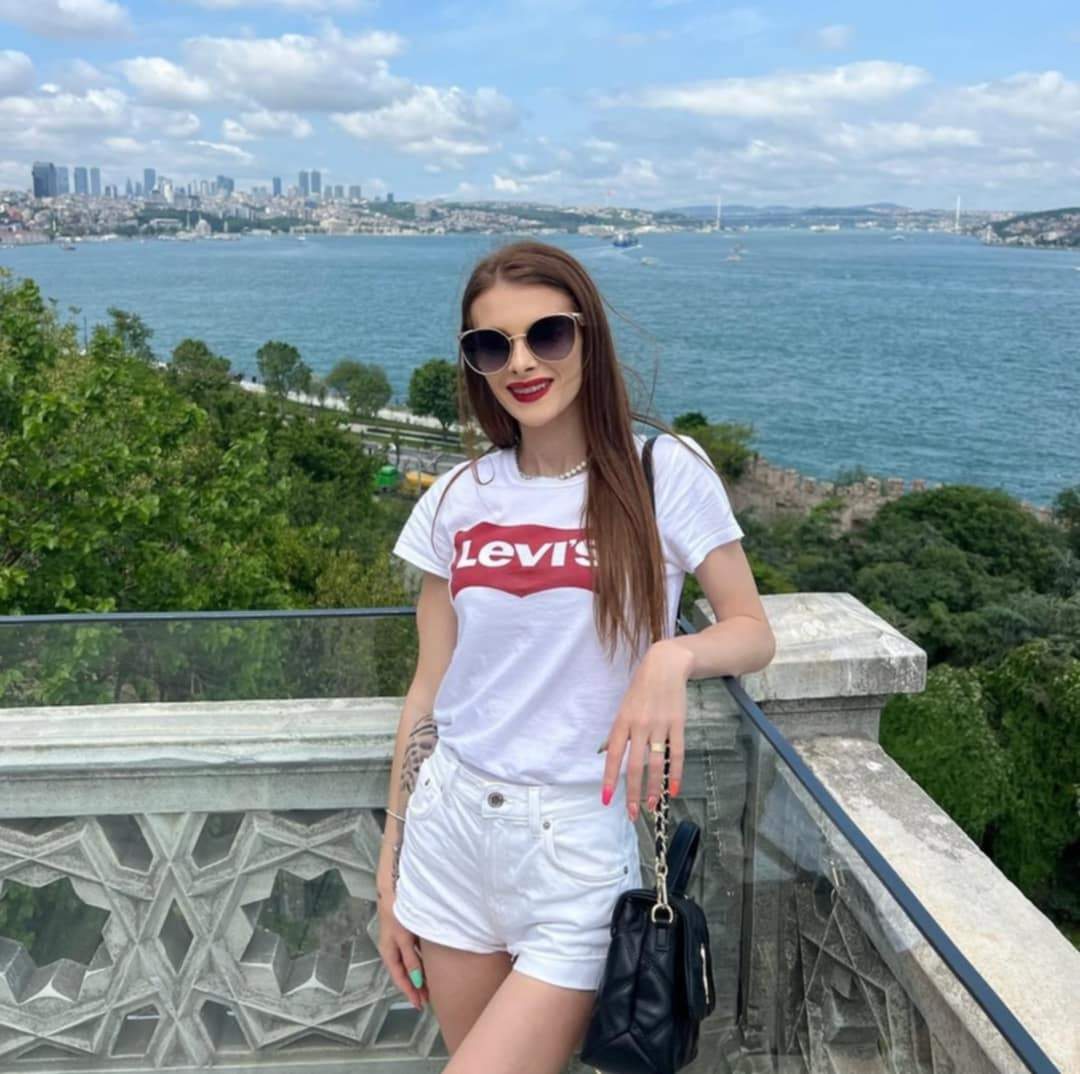 Poliția în alertă! Cartierul vedetelor unde Teodora Marcu a fost impușcată este oficial izolat! Nimeni nu intră, nimeni nu iese! Il caută pe criminal! Știm cine este suspectul