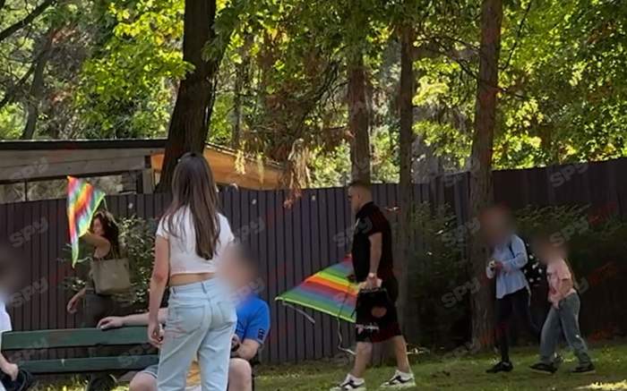 Divorțați, dar împreună! Mădălina Pamfile și fostul soț și-au scos copiii și bona în parc! Cum se înțeleg cei doi după ce s-au separat official | PAPARAZZI