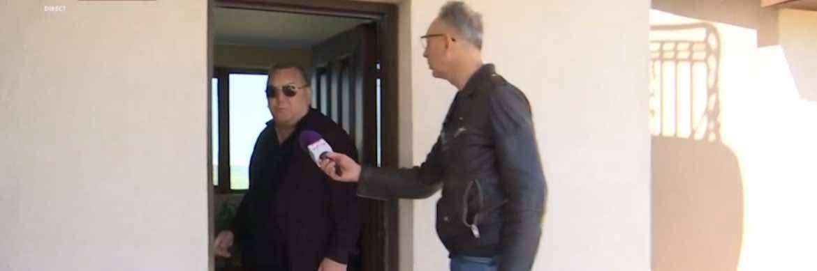 Cum arată casa de la mare a lui Nuredin Beinur. Omul de afaceri a prezentat unul dintre imobilele pe care le deține: "Curtea are 1200 mp"
