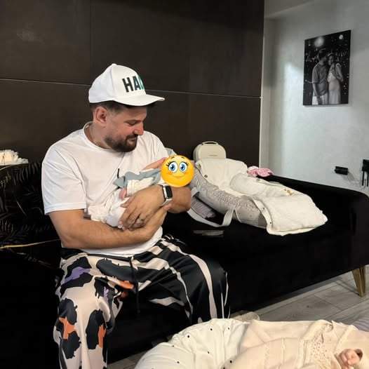 Adi de la Vâlcea și nepoțelul său