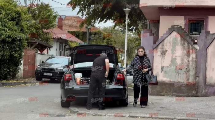 EXCLUSIV. Imagini dureroase de la înmormântarea lui Mircea Cîmpeanu! Familia și vedetele își iau rămas bun | VIDEO
