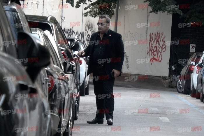 Ce a făcut Ionuț Dolănescu imediat după parastasul lui Mircea Cîmpeanu. Imagini exclusive cu artistul, după cel mai greu moment / PAPARAZZI