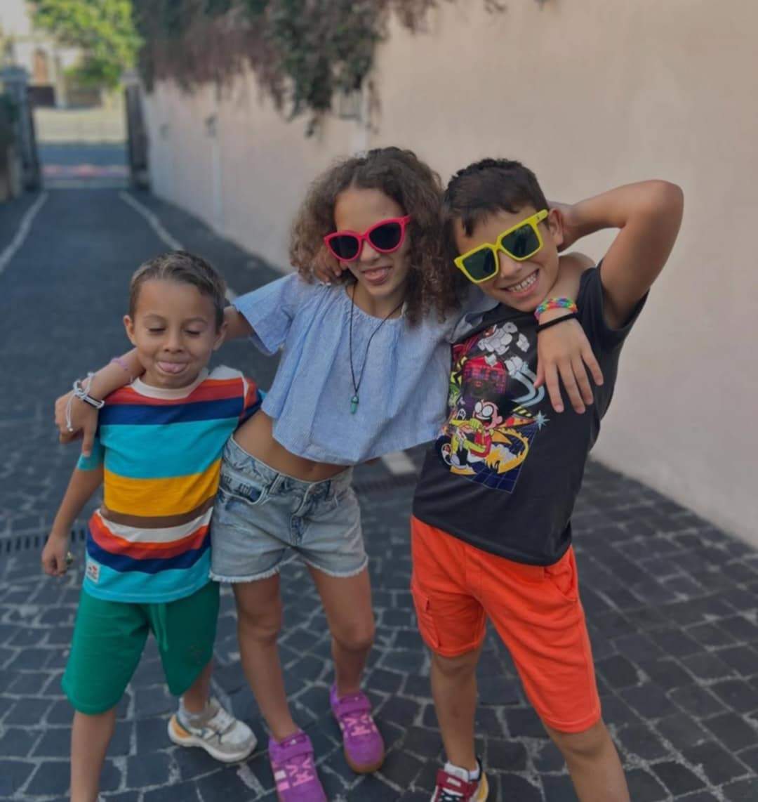 Cum au petrecut vedetele, alături de copiii lor, ziua de 1 Iunie. Mirela Vaida a plecat în vacanță cu familia
