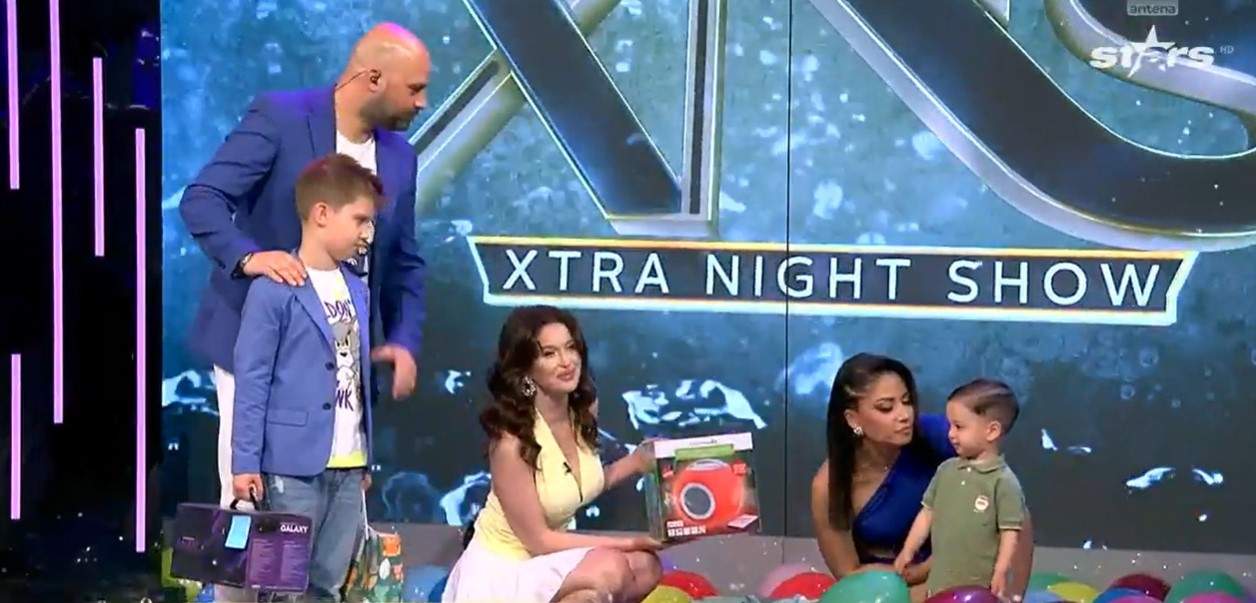 captură din emisiunea Xtra Night Show