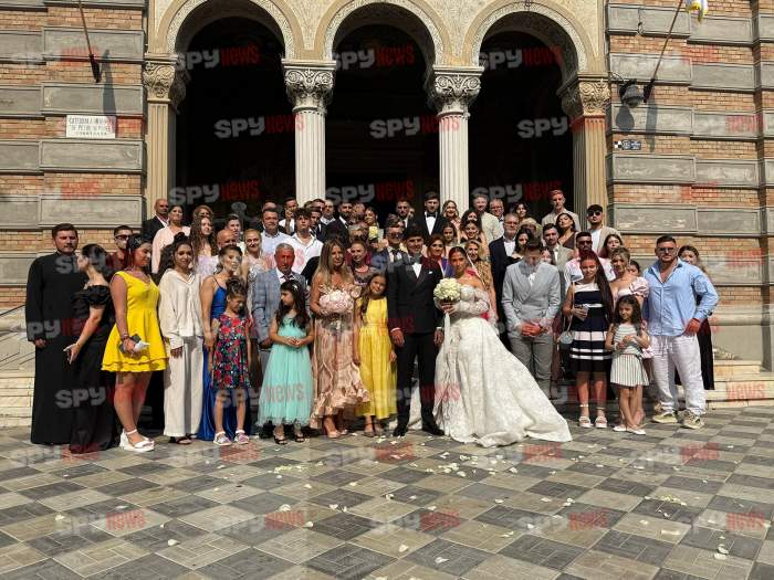 ÎPS Teodosie a oficiat slujba religioasă la cununia lui Florinel Coman cu soția lui, Ioana! Emoții puternice în biserică | VIDEO