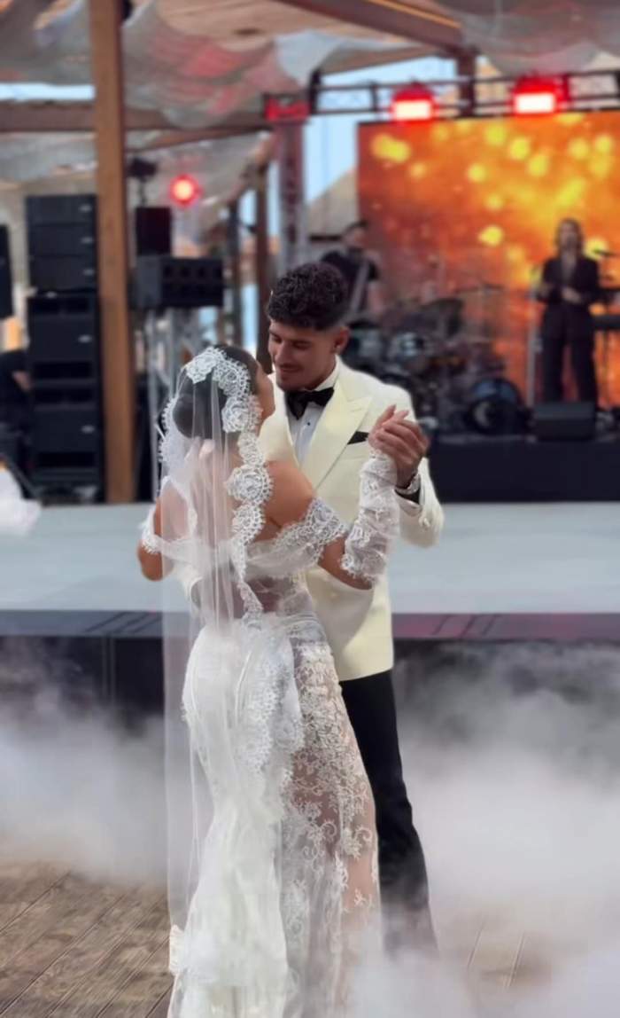 Florinel Coman și soția lui, Ioana, dansul mirilor! Feli a cântat live cea mai romantică piesă | VIDEO