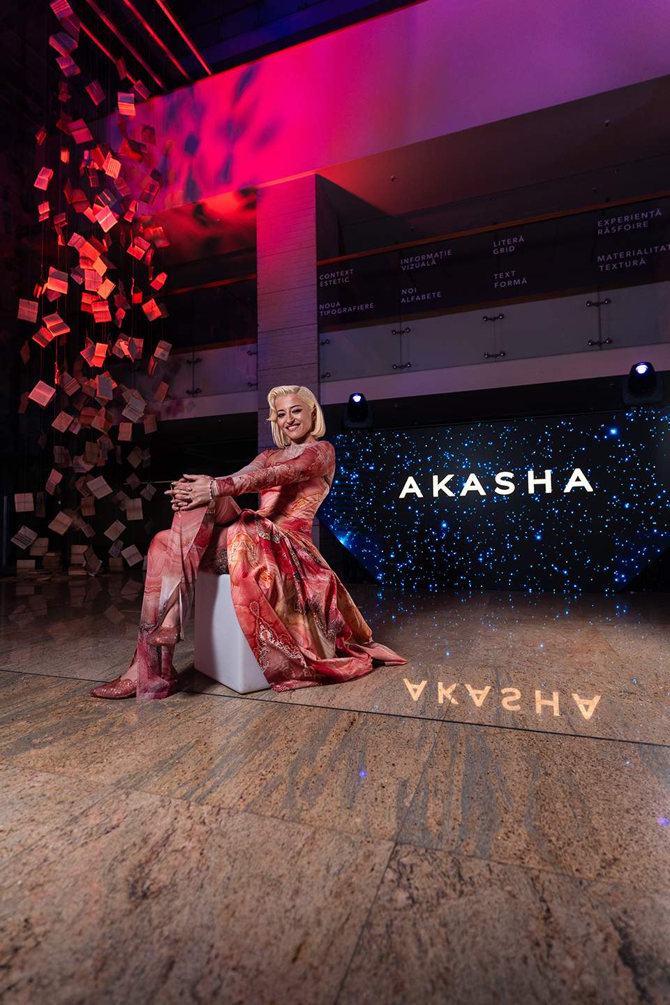 Irina Voinea, designerul român care aduce o premieră în moda românească! Folosește inteligența artificială în colecție! Cum arată creațiile
